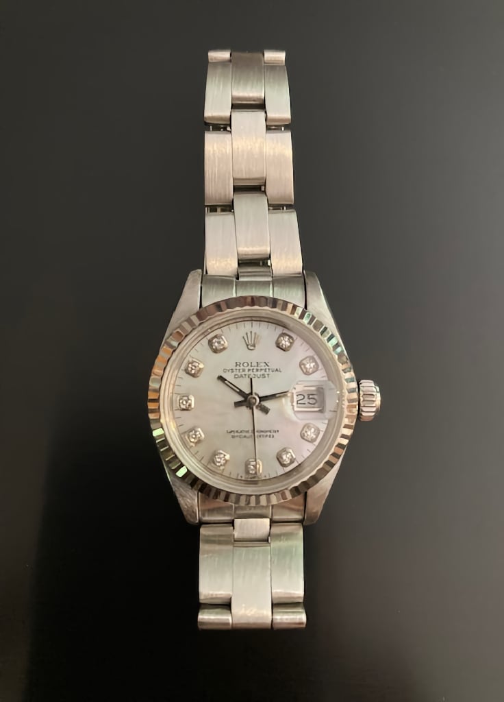 Rolex Lady Datejust 26mm Stainless Steel 69174 – White MOP Diamond Dial, Oyster Bracelet